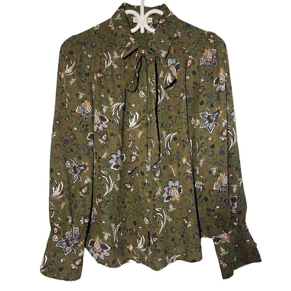 Moon River Sheer Long Sleeves Button Down Blouse size S